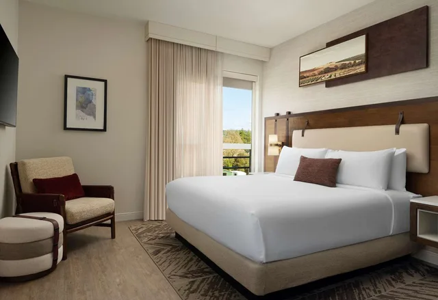 جناح بسرير كينج بغرفة نوم واحدة، The Knoll Hotel Napa Valley, Tapestry Collection by Hilton 2/4