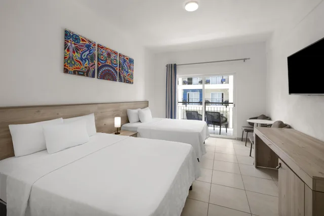 غرفة قياسية بإطلالة على البحر، Decameron La Marina Guayabitos Ramada All Inclusive Resort 1/6
