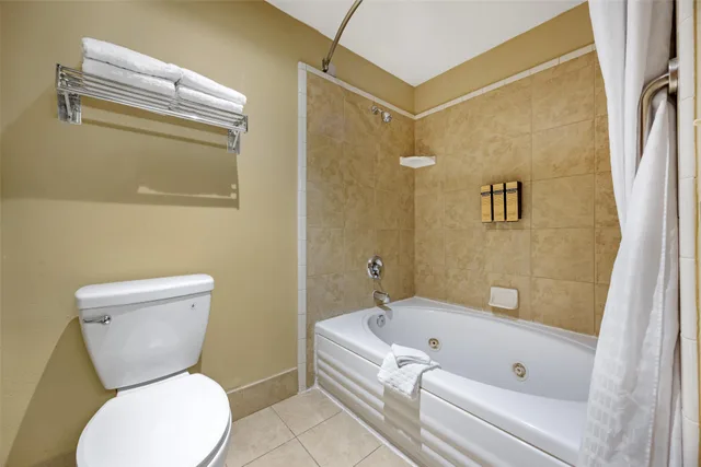 جناح، Best Western Plus Prairie Inn 3/4