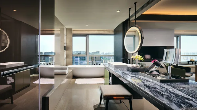 جناح جونيور، Intercontinental Xi an North 1/2
