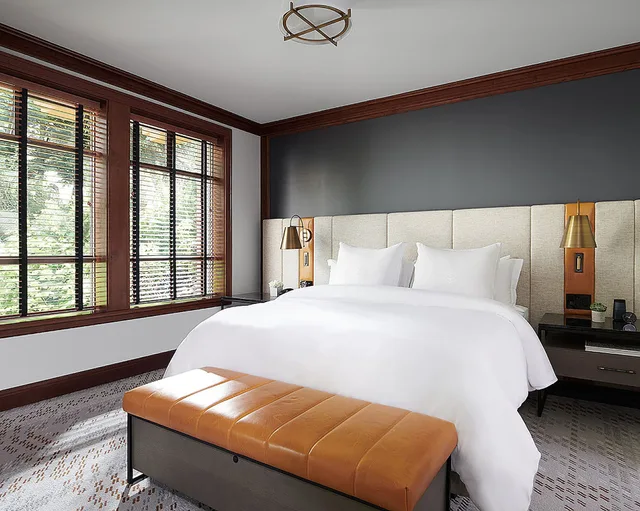 2 Bedrooms, Connecting, Executive, Suite, 2 King Beds, Four Seasons Resort Whistler 1/4