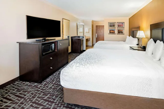 غرفة ديلوكس بسريرين كوين، La Quinta Inn Suites Moab 4/6
