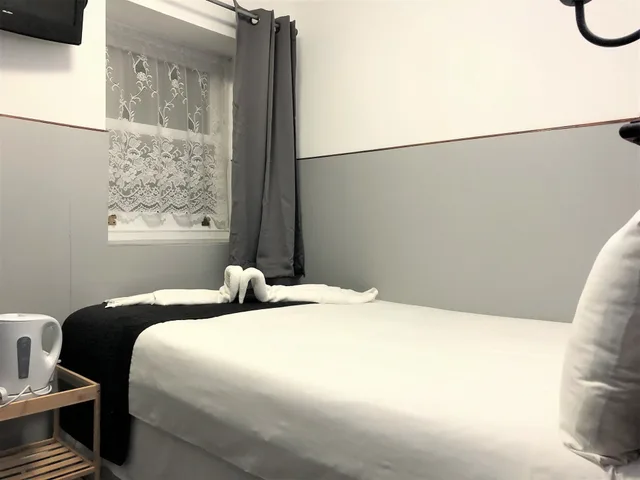 غرفة بسرير مزدوج، Plaza London Hotel 2/10