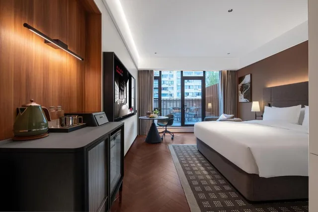 غرفة قياسية بسرير مزدوج، IntercityHotel Shanghai Xizang South Road 5/10