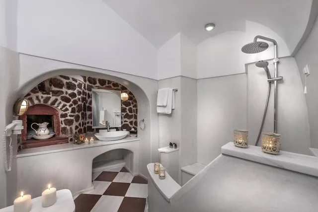 Authentic, Residence, Queen Bed, Sofa، Aigialos Niche Residences & Suites 10/10