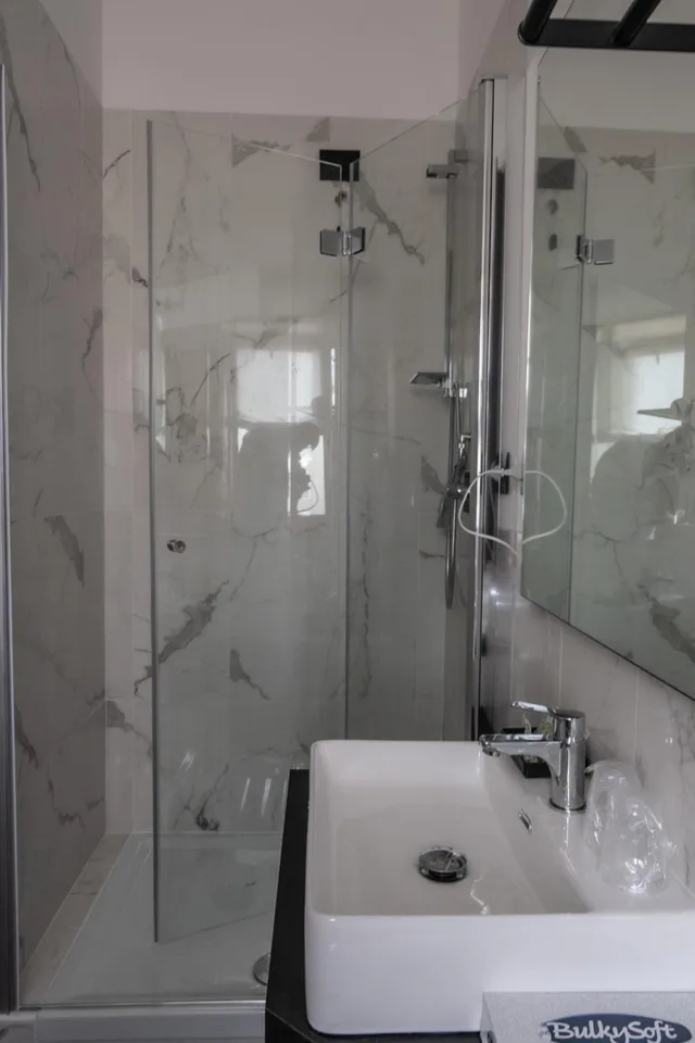 غرفة بسرير مزدوج بشرفة، Relais Manzoni 5/7