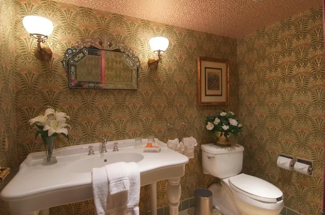 Victorian, Junior Suite, King Bed، Woodcliff Hotel and Spa 2/2