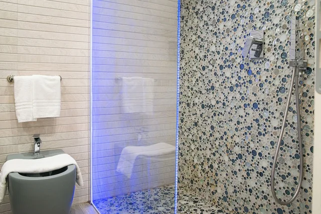 جناح بسرير كوين وسرير فردي، Hotel Degli Ulivi 2/4