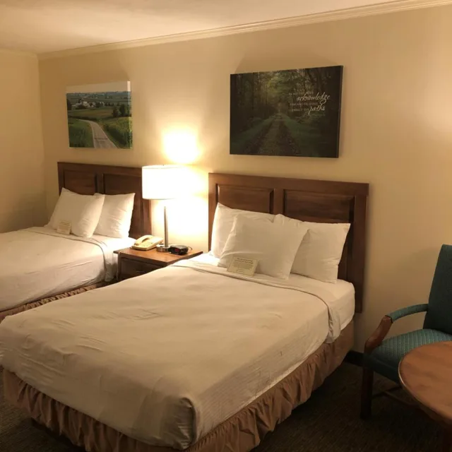 غرفة قياسية بسريرين مزدوجين، Bird-in-Hand Family Inn 4/8