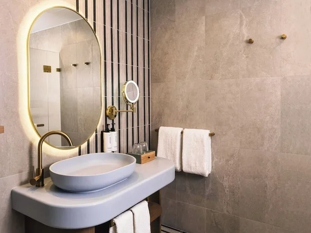 Premium, King Bed, Bay View, Balcony، voco Gosford by IHG 7/10