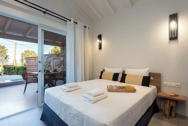 Deluxe, Studio, Double and Bunk Bed, Mini Pool، Anita Village 2/6