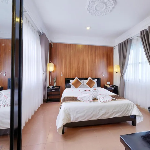 Superior, Double or Twin Bed, Hai Yen 1/10