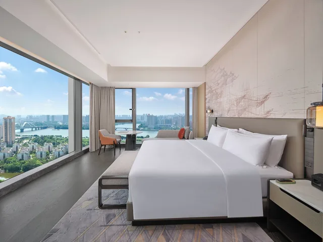 جناح بسرير كينج، Hilton Huizhou 1/9
