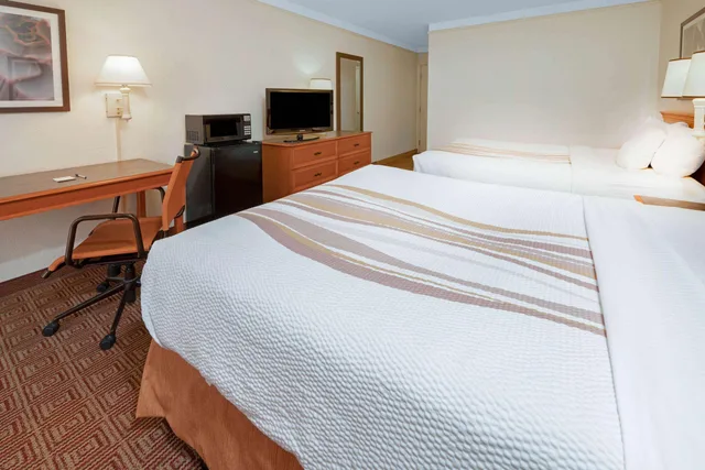 غرفة ديلوكس رباعية، La Quinta Inn And Suites By Wyndham Salt Lake City Layton 1/1