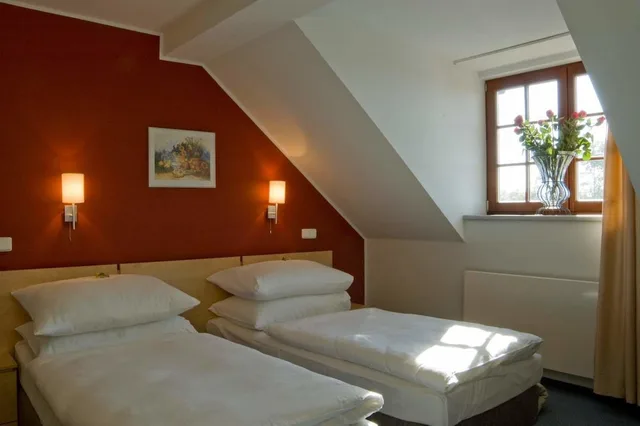 غرفة أساسية بسريرين منفصلين، Hotel Chvalska Tvrz 1/10
