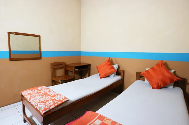 غرفة قياسية، Hotel Wisata by ZUZU 2/2