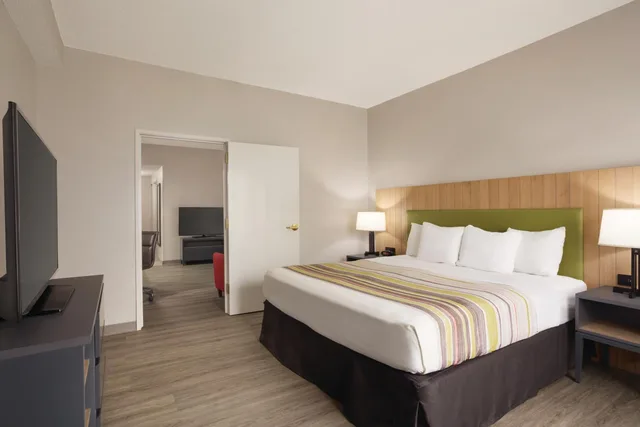 جناح بسرير كينج بغرفة نوم واحدة مع أريكة، Country Inn Suites By Radisson Chattanooga Lookout Mountain 1/8
