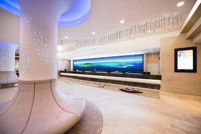 غرفة كلاسيكية عائلية، Fantasyland Hotel 1/1