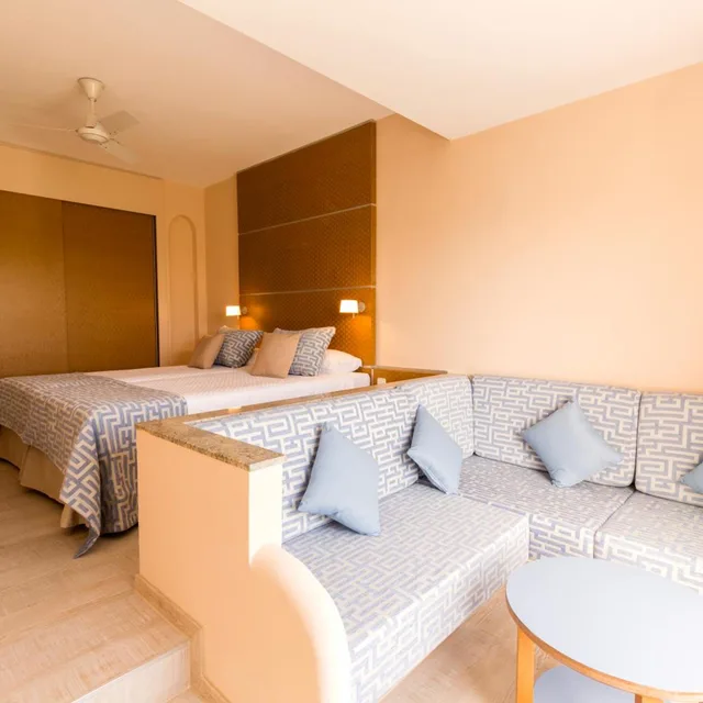 غرفة ثلاثية، Robinson Club Esquinzo Playa 6/8