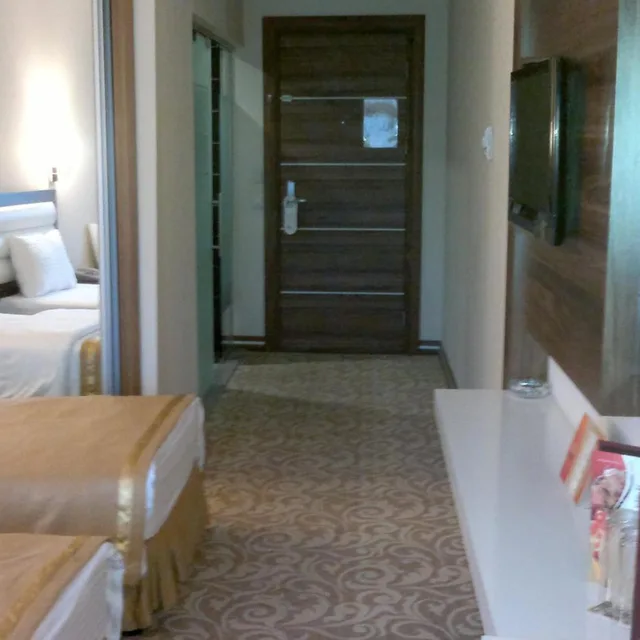غرفة قياسية ثلاثية، Ozpark Hotel 6/6