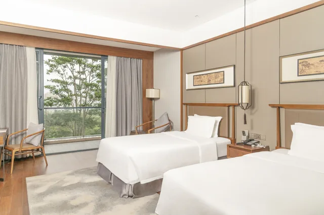 غرفة بزنس بسريرين منفصلين، Grand Skylight International Pingshan 3/3