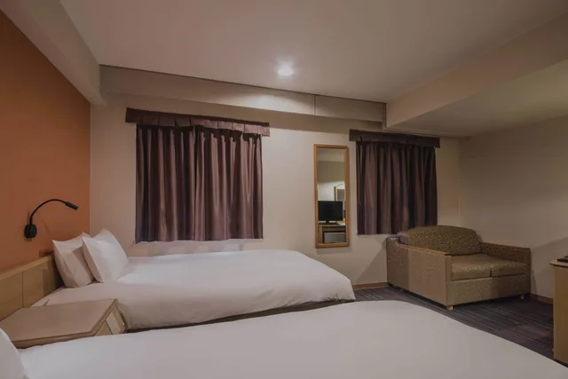 Standard, Twin Beds, the b suidobashi 1/2