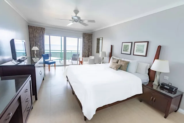 Room, King Bed, Ocean Front، Mango Bay Barbados 2/5