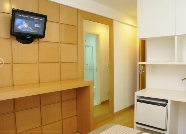 غرفة قياسية بسرير مزدوج، Shelton Hotel 1/1