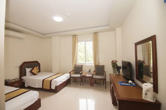 غرفة قياسية ثلاثية بسرير مزدوج وسرير فردي، Hai Long Hotel 5/5