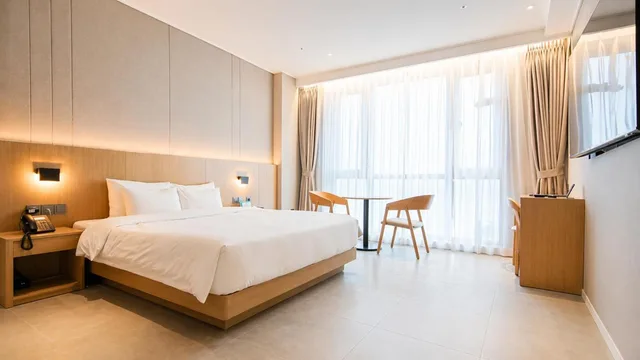 غرفة ديلوكس بسرير مزدوج بإطلالة على البحر، Hotel Laon 5/10