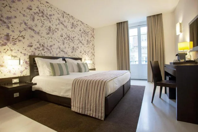 Rossio, Suite, Queen Bed, Square View, Internacional Design Hotel 1/1