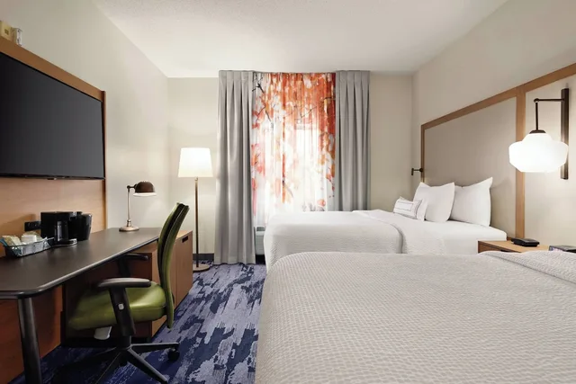 غرفة بسريرين كوين لذوي الإعاقة، Fairfield Inn Scranton 2/3