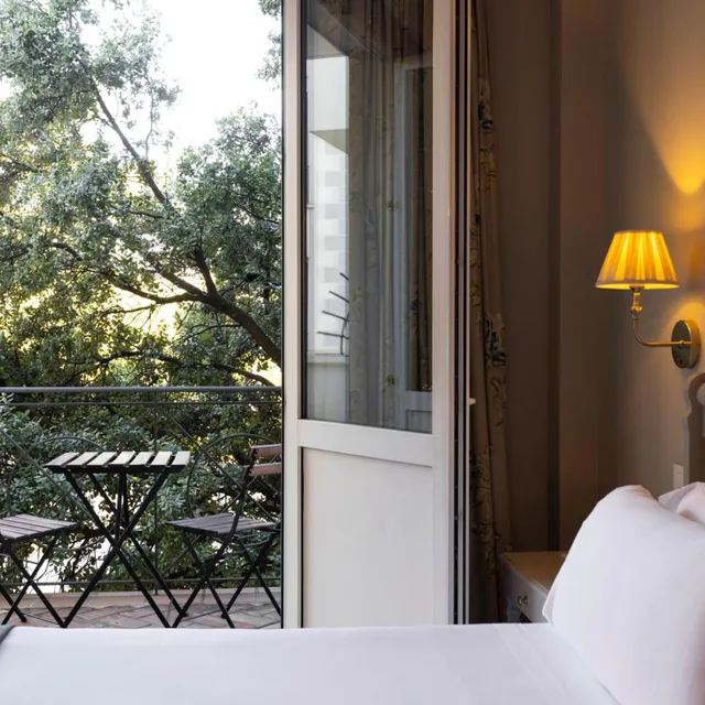 غرفة بسرير مزدوج بشرفة، HOTEL PAX TORRELODONES 3/4