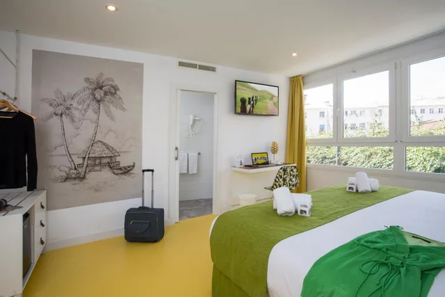غرفة بسرير كوين، Casual Del Mar Malaga 9/10