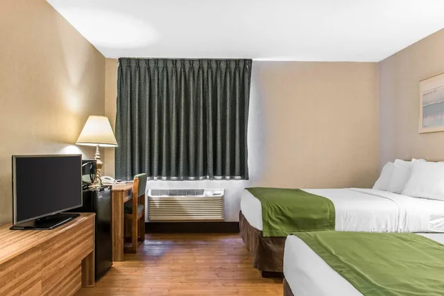 غرفة بسريرين مزدوجين، Quality Inn Wilkes-Barre near Arena 6/7