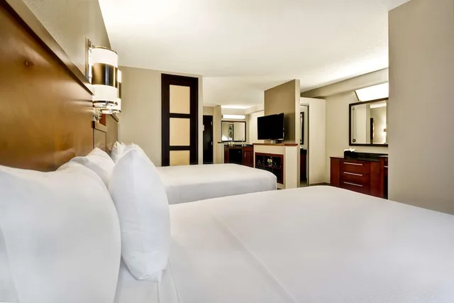غرفة بسريرين مزدوجين، Hyatt Place Columbus/Worthington 2/4