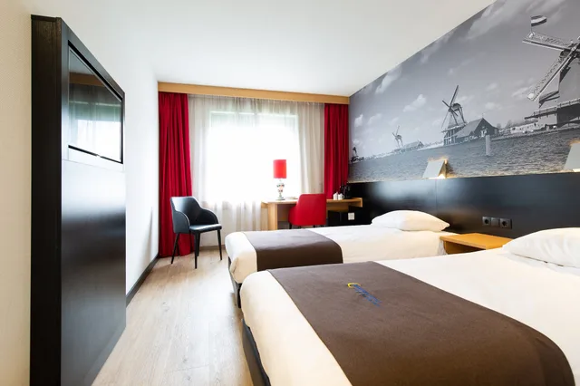 Comfort, Twin Beds, Bastion Hotel Zaandam 1/3