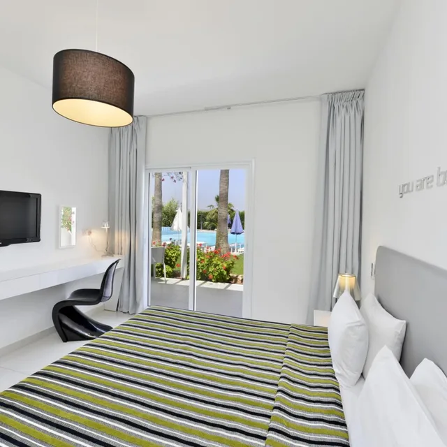 جناح، Mon Repos Design Hotel 1/3