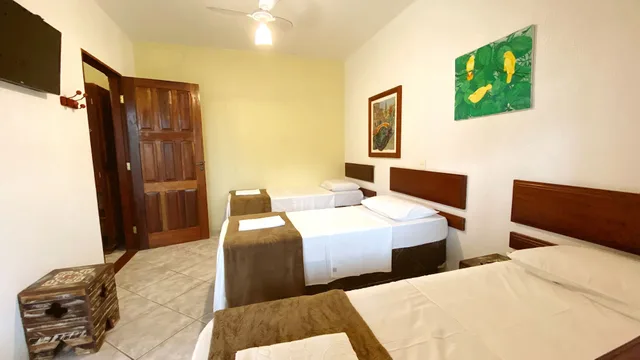 2 Bedrooms, Standard, 1 Double and 4 Single Beds، Brunello Pousada 1/4