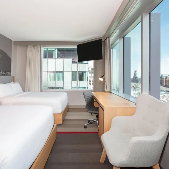 غرفة قياسية ركنية بسريرين كوين، Hotel Indigo Denver Downtown - Union Station, an IHG Hotel 1/9