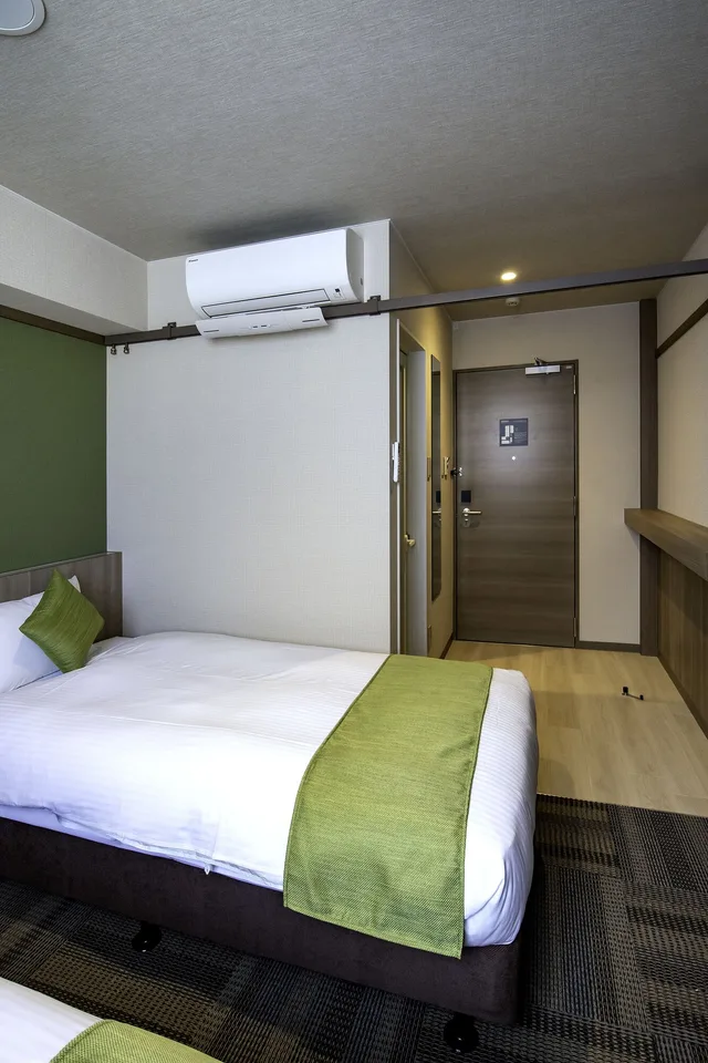 غرفة بسريرين منفصلين، Hotel Lantana Naha Matsuyama 1/2