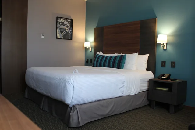 غرفة بسرير كينج، La Quinta by Wyndham Aguascalientes 1/2