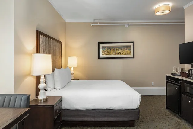 استوديو بسرير كوين، WorldMark San Francisco 2/8
