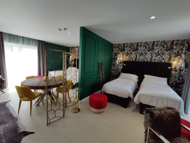 Family, Double or Twin Bed, Holm Hotel And Spa 1/10