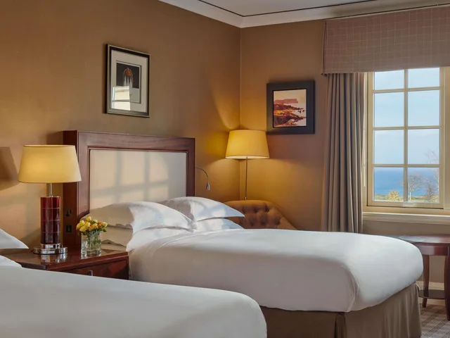 غرفة ديلوكس بسرير مزدوج، Fairmont St Andrews 3/6