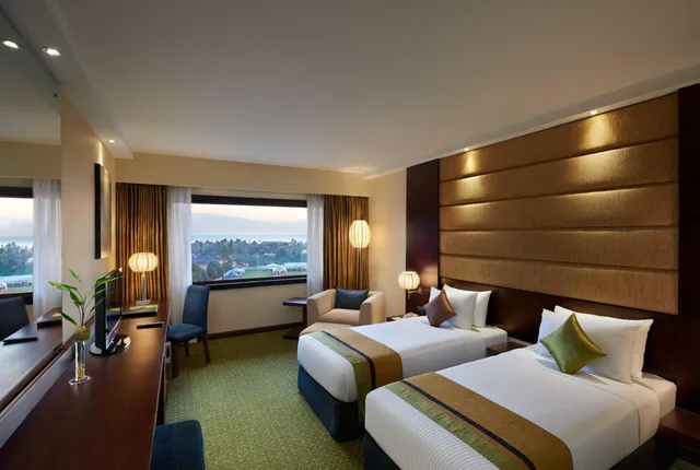 غرفة سوبيريور ثلاثية بسرير كوين، Cinnamon Lakeside Colombo 1/1
