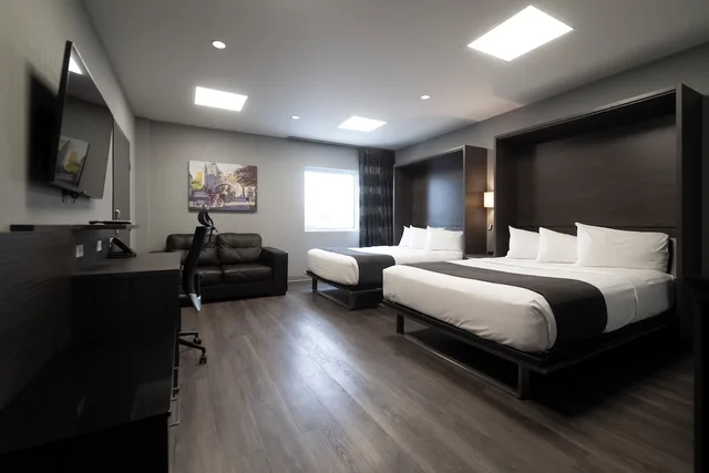 غرفة بسريرين كوين في الملحق، Hotel & Suites Le Dauphin Quebec 1/10
