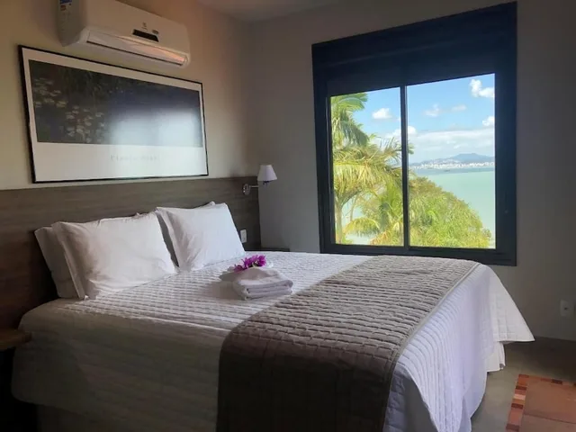 Junior, King Bed, Murphy Bed, Sea View، Suites com Vista Panoramica de Florianopolis 1/6