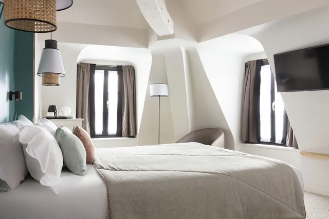Deluxe, City or Courtyard View, Hotel Bastille Speria 3/9