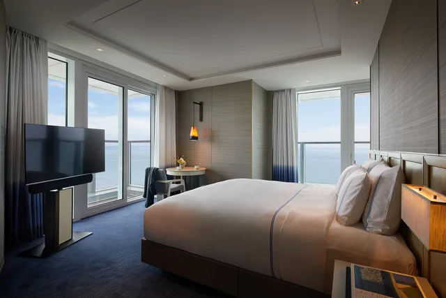 Signiel, Premier, Double Bed, Harbour View، Signiel Busan 2/2